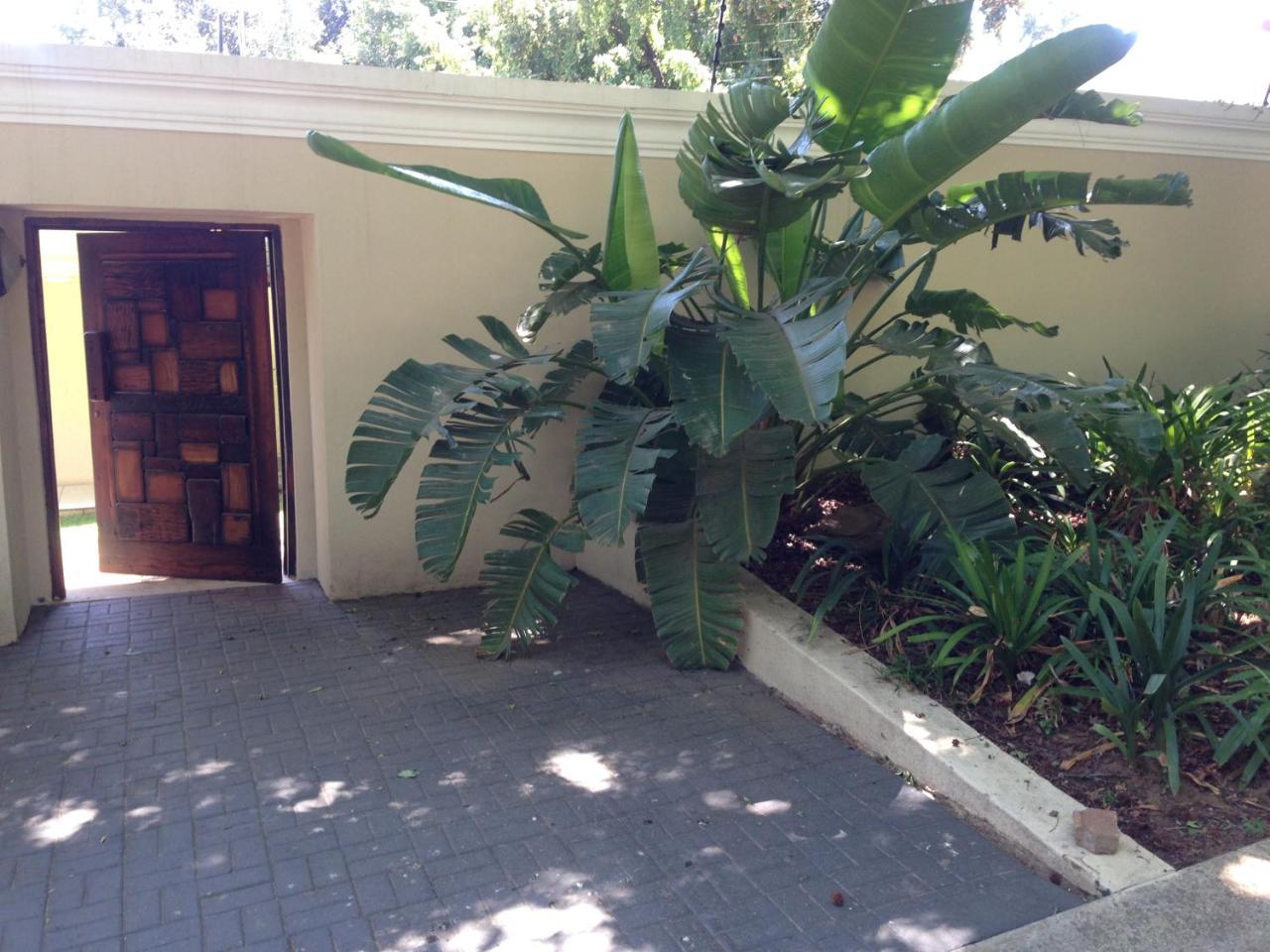 Noraclox Inn Johannesburg Exterior foto